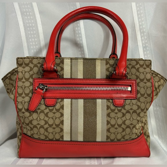 Coach VGUC Tote - Picture 2 of 8